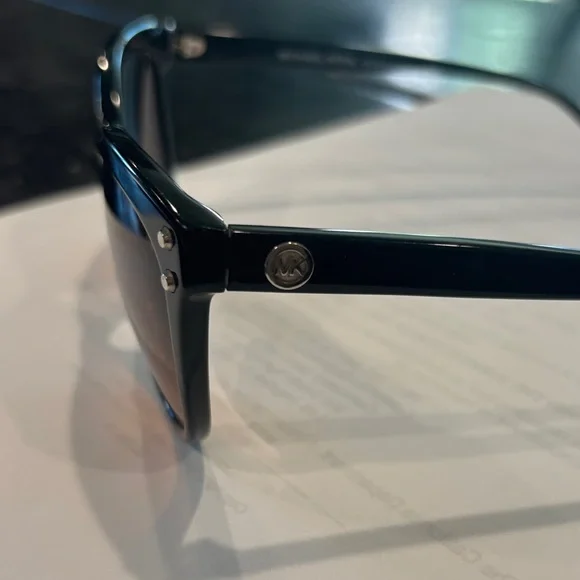 Michael Kors Black Sunglasses with Tan Lenses - Picture 2 of 9